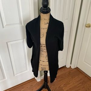 Cute quarter sleeve black sweater